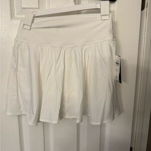 Gilly Hicks Active White Skortie